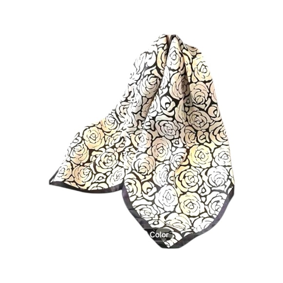 Floral TWILLY - Picture 2 of 2